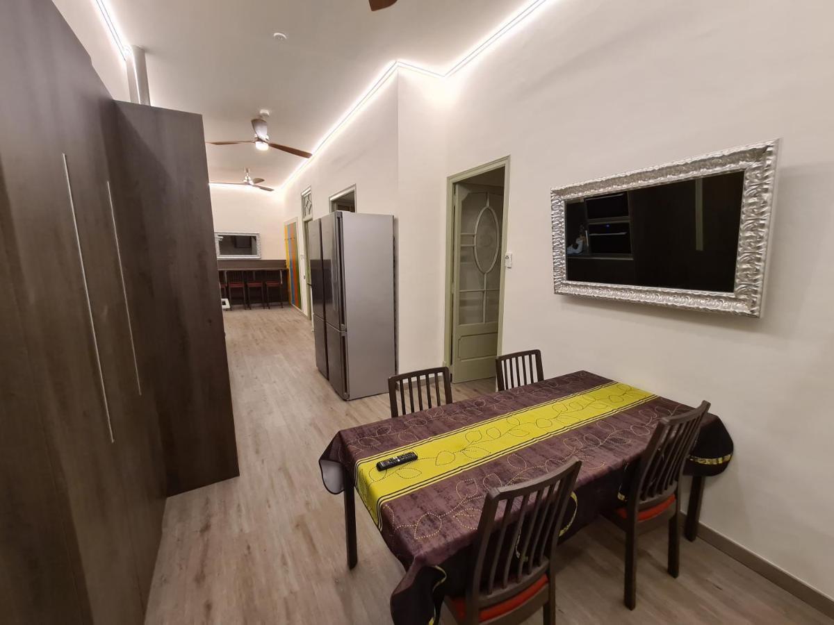 Apartaments Vicus 3 Con Vistas A La Plaza Mayor De Vic Dış mekan fotoğraf